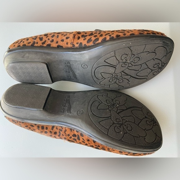 Women’s Dansko Leopard/Cheetah Slip On Olivia Style Size 9.5/10 - Picture 9 of 11